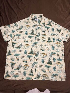 croft & barrow Cream Short-Sleeve Camp Shirt with Green and Tan Scenic Print